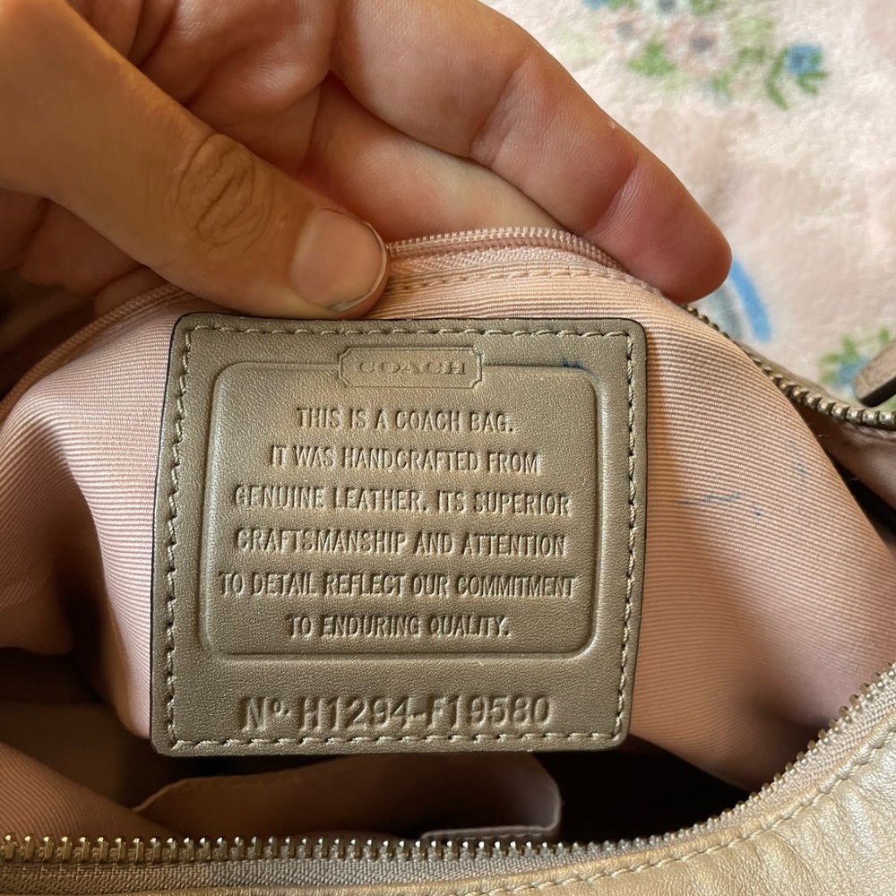 Vintage Coach Leather Handbag with Dust Bag - Picture 11 of 11